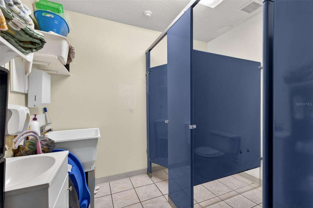 Picture 9