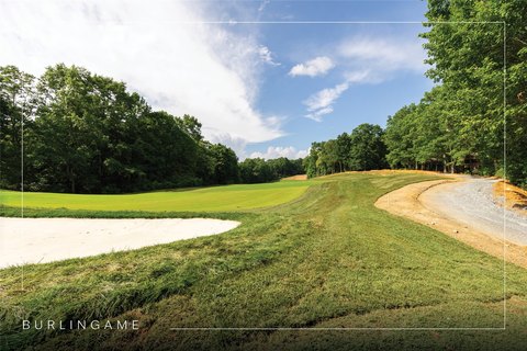 Gently Sloping Golf-Course Lot