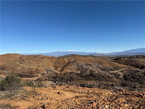 20-Acre Land in Gavilan Hills