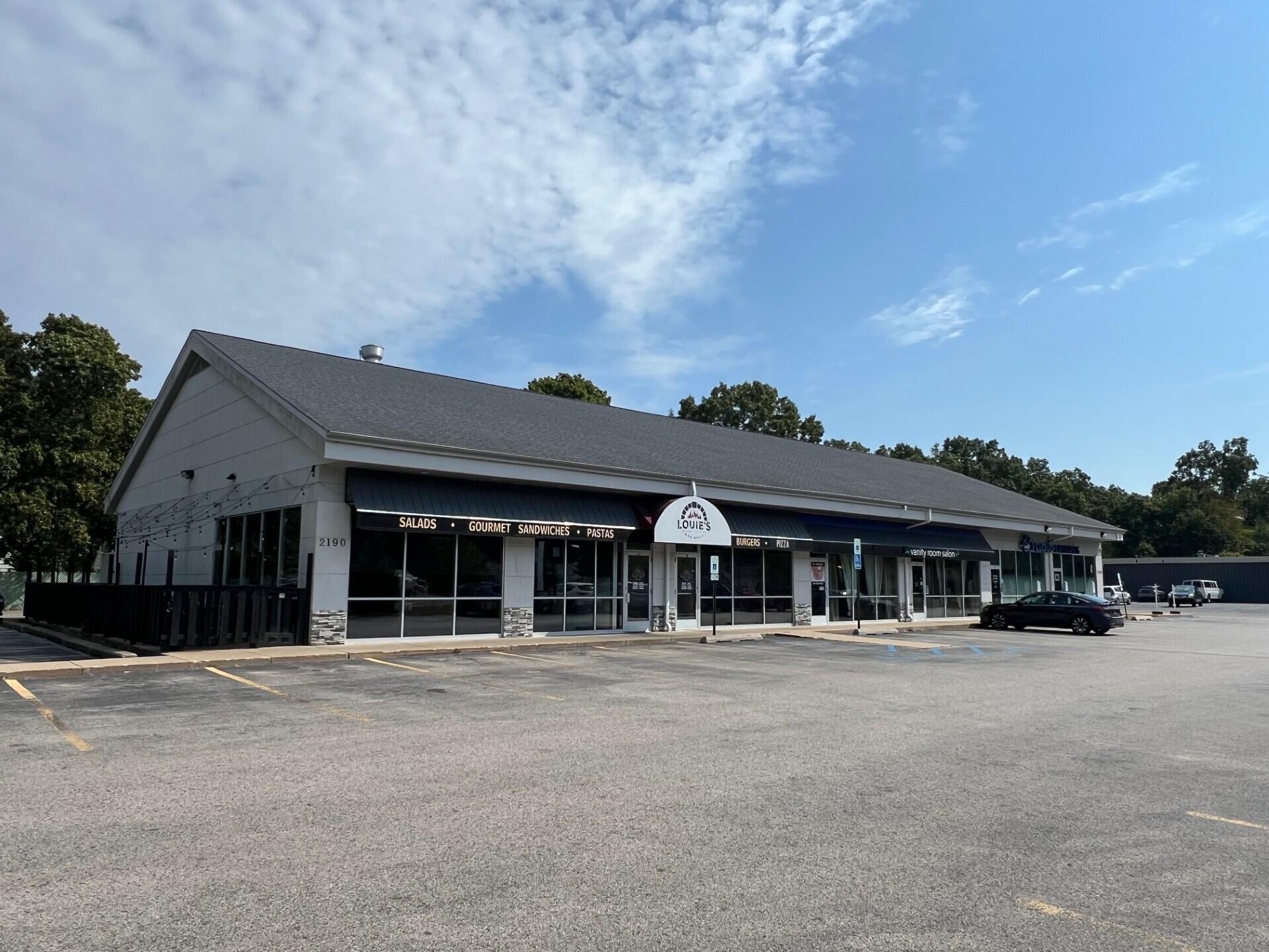 Leased Building on Main Roadway