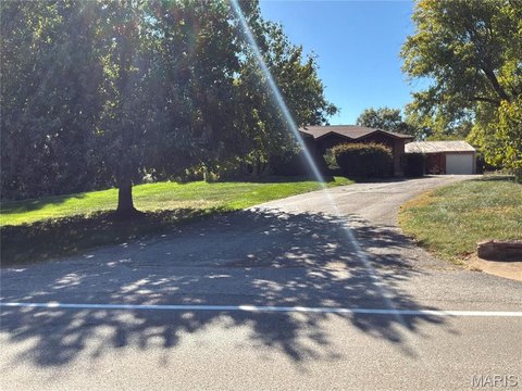 Land, Chesterfield, MO