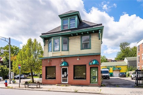 Mixed-Use Building on Grant Street