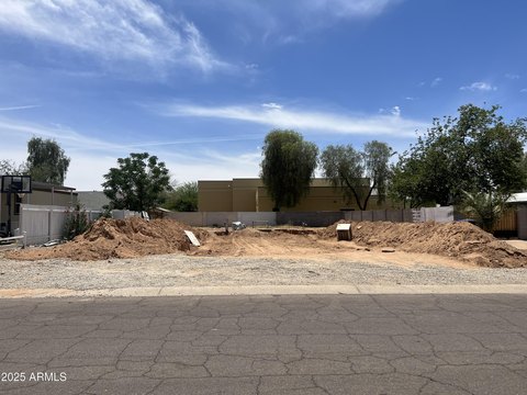 Residential Land in Mesa, Arizona