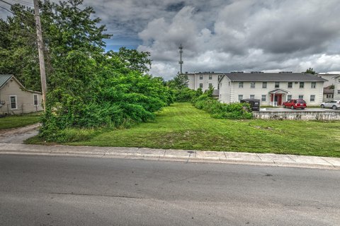 Small Multifamily Development Land