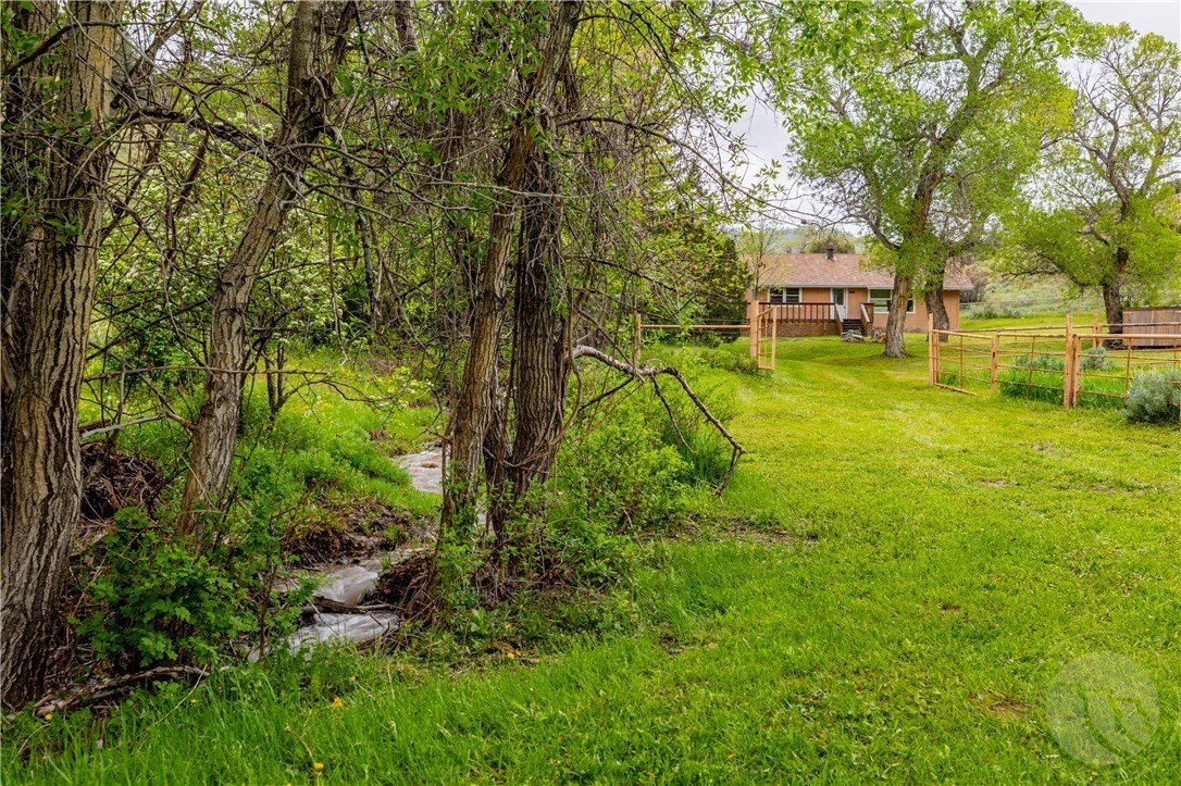 Secluded Land Bordering National Recreation