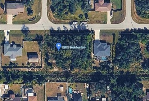 Land, Port Charlotte, FL