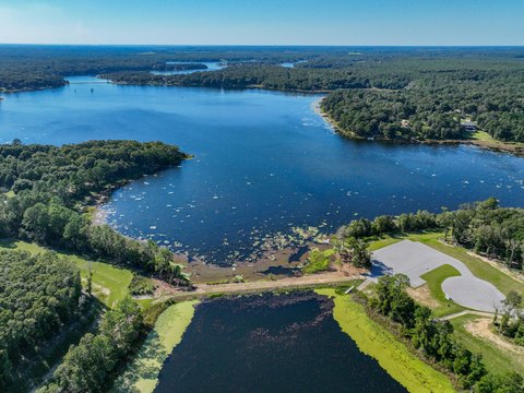 Land, DeFuniak Springs, FL