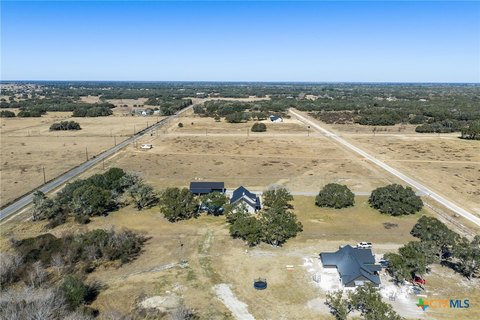 Inez, TX Land Parcel