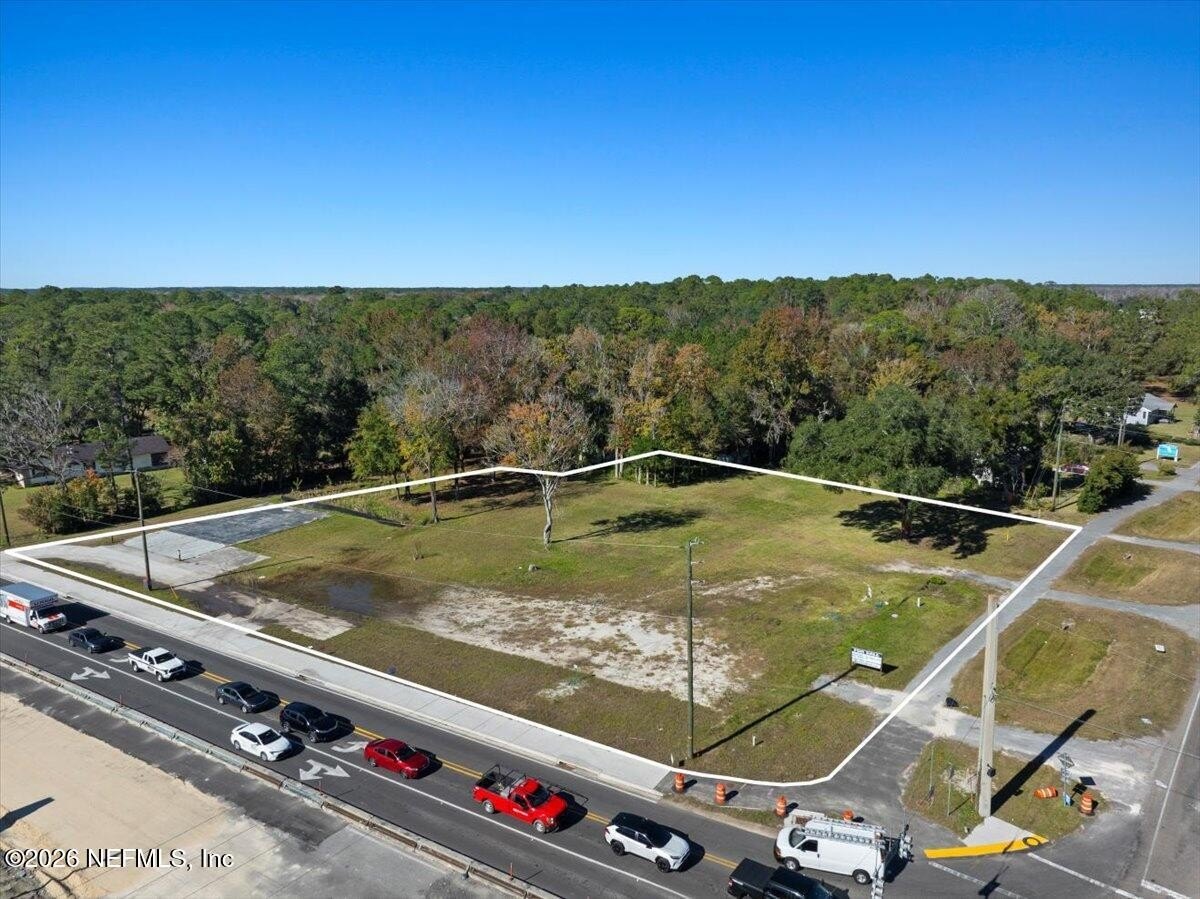 Commercial Land in Green Cove
