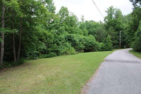 LAND - London, KY