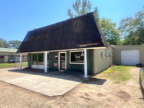 Flex Building with Shop Space