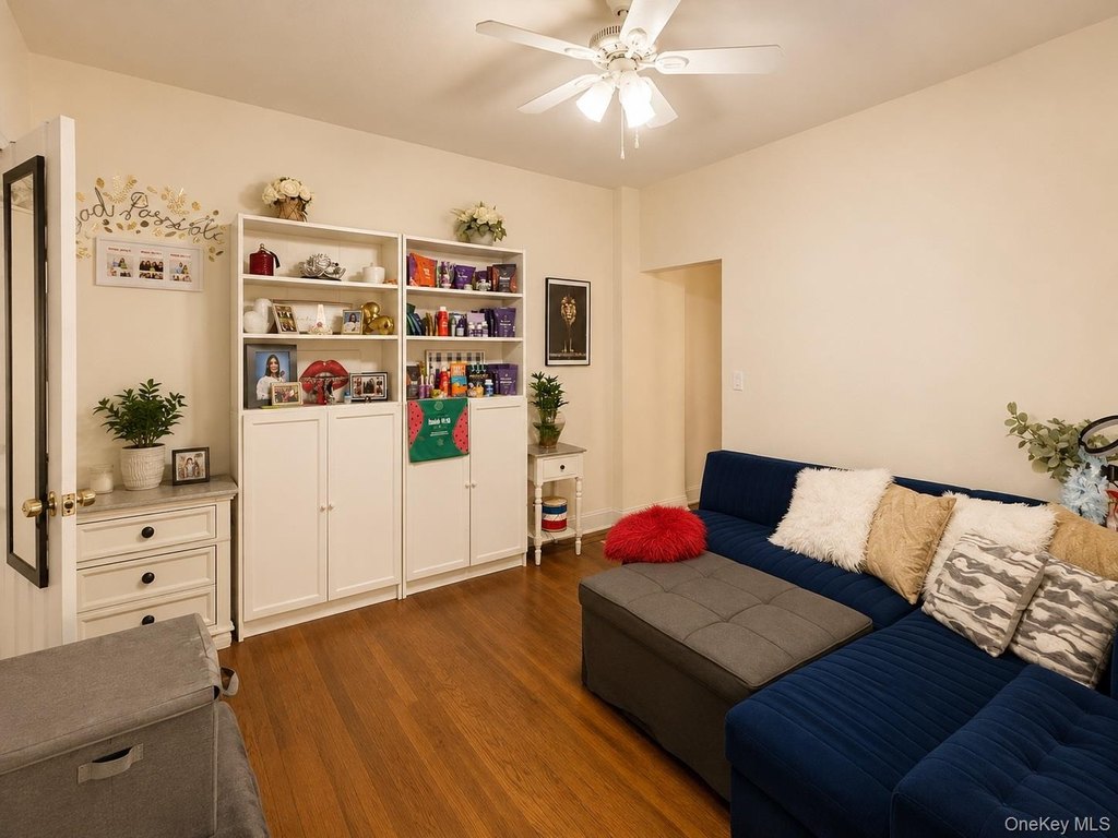 Picture 4