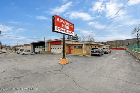 Mixed-Use Building in Exeter, PA