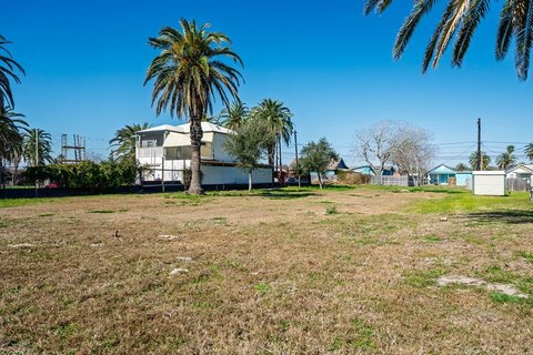 Cleared Lot Ready for Building