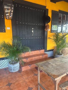 Triplex With Roof Deck