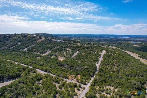 Residential Land in Leander, TX