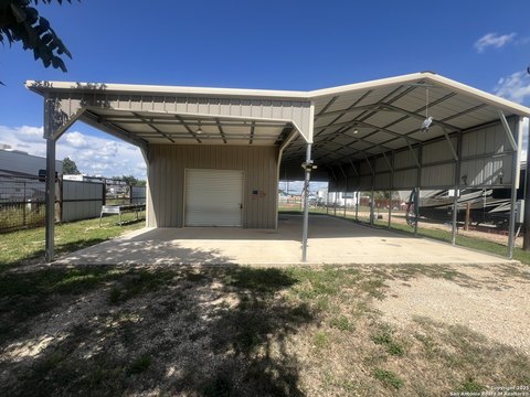 Land, Bandera, TX