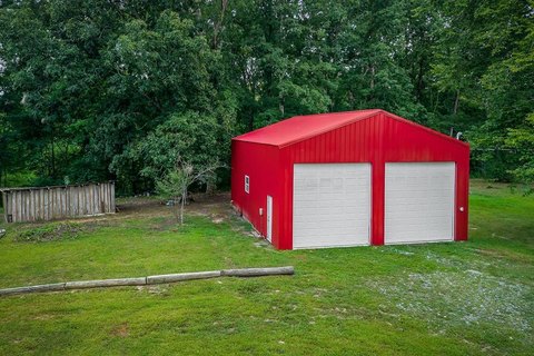 Garage/Workshop on .84 Acres