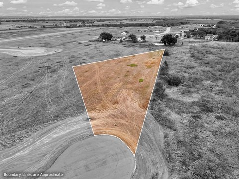 Residential Land in Elm Mott, TX