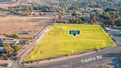 Specialty Land Parcel