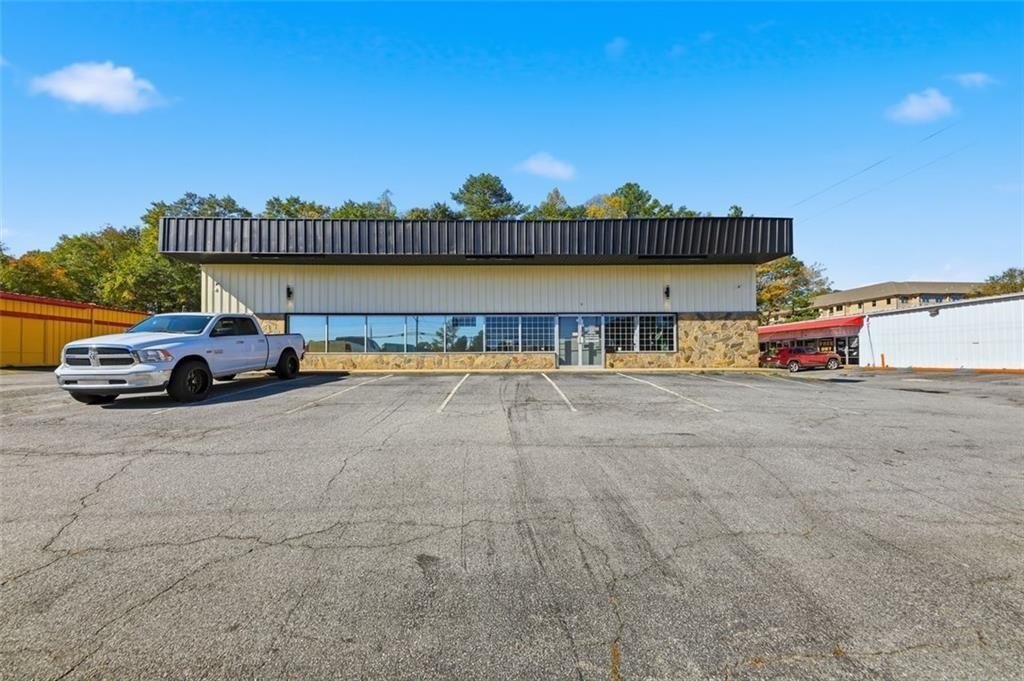 Highway 85 Retail Opportunity