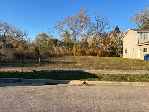 Residential Land in Waukegan, IL