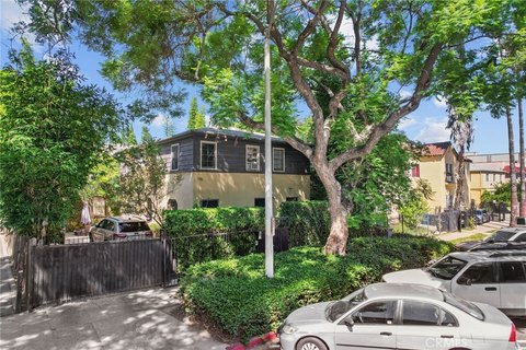 Stabilized Multifamily Asset in Los Angeles