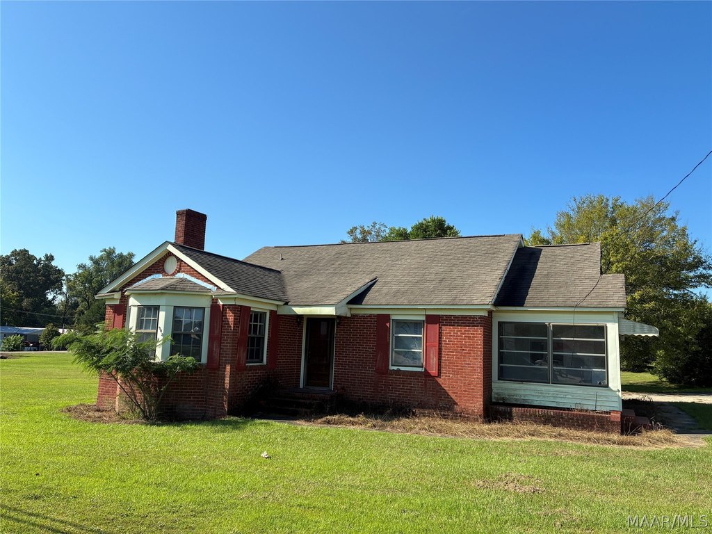 903 Gilmer Ave, Tallassee, AL 36078