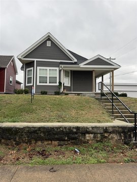 Remodeled Duplex Near Campus