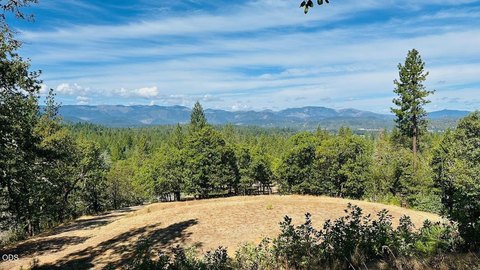 Land, Grants Pass, OR