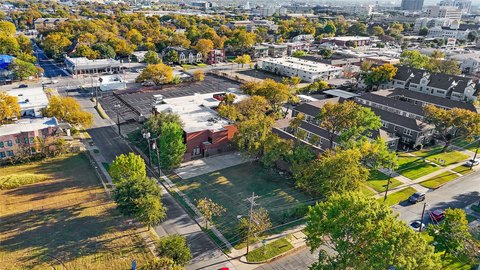 LAND - Dallas, TX