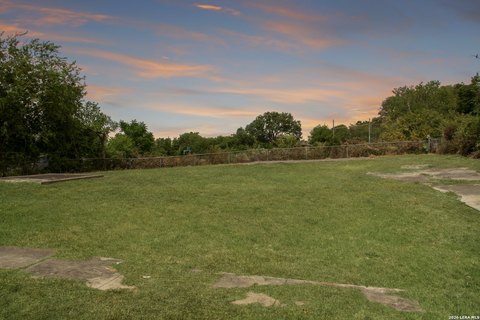 Land, San Antonio, TX
