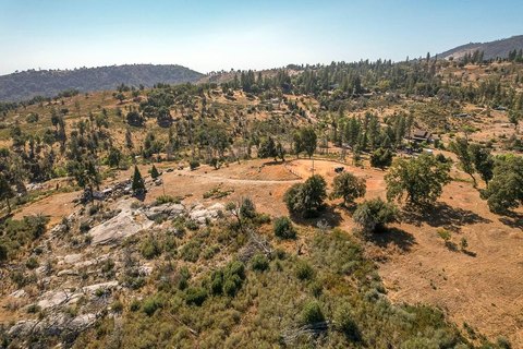 Land, Auberry, CA