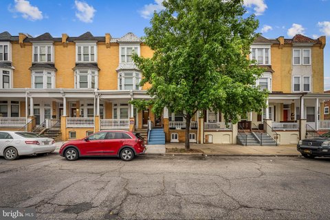 Baltimore Triplex: Investment Opportunity