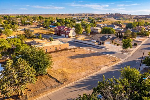 LAND - Belen, NM