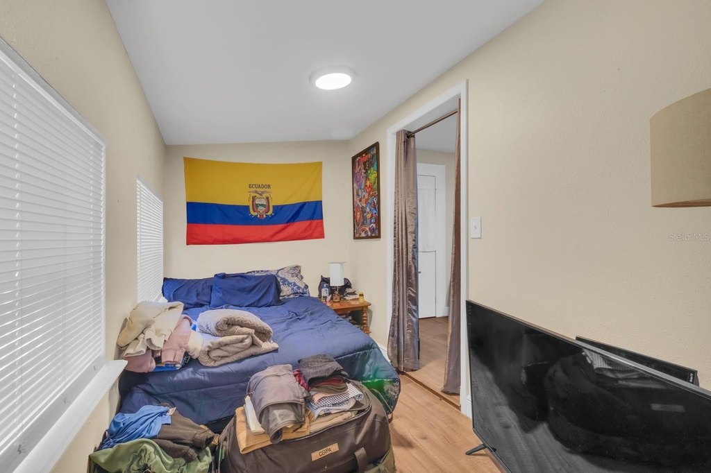 Picture 25