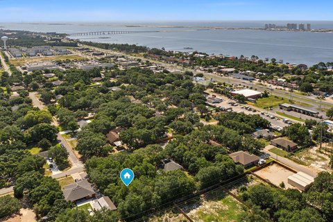 LAND - Navarre, FL