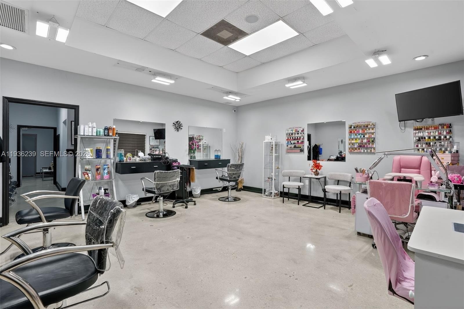 Doral Beauty Salon Business Opportunity