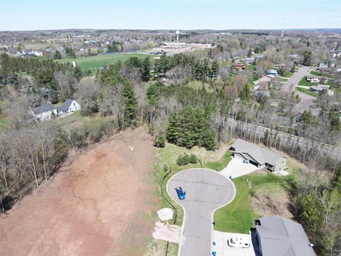 Residential Land in Emerald Court