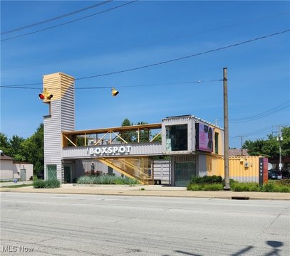 Retail Spaces in Cleveland, Ohio