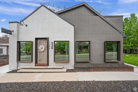 Updated Retail Unit in Salt Lake