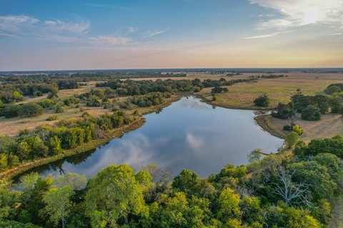 Mixed-Use Ranch Land with Lake