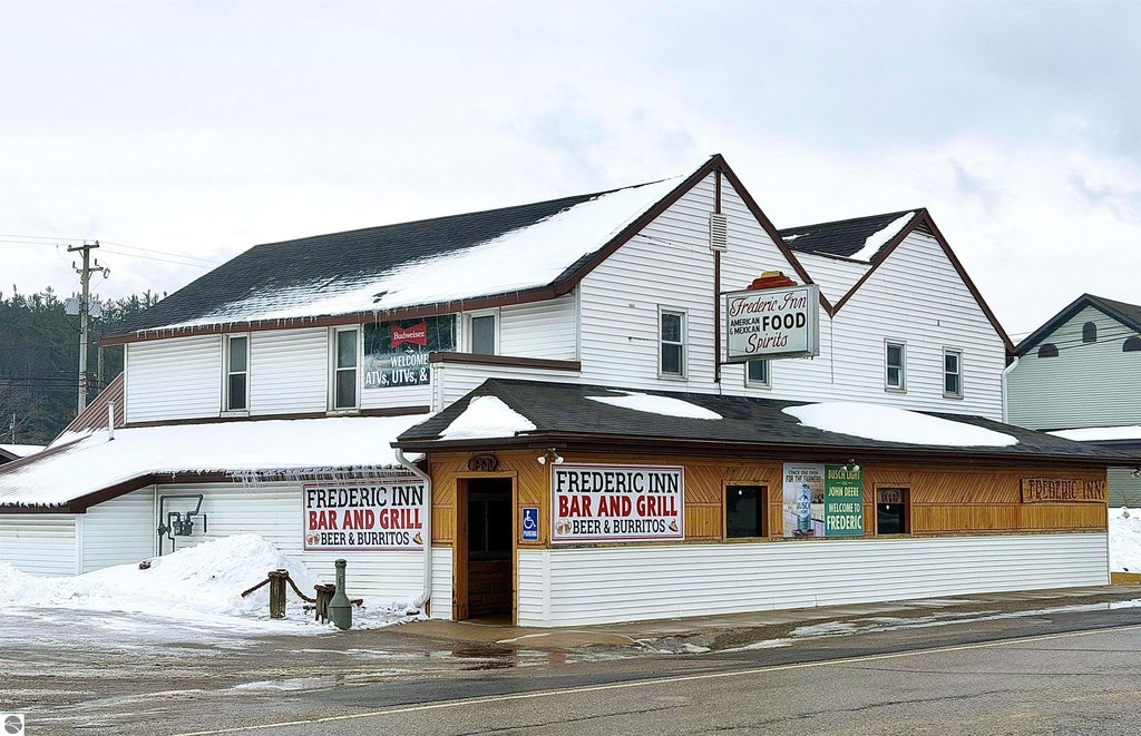 6516 Old 27th N, Frederic, MI 49733-9419