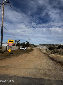 Land Overlooking Palmdale Lake
