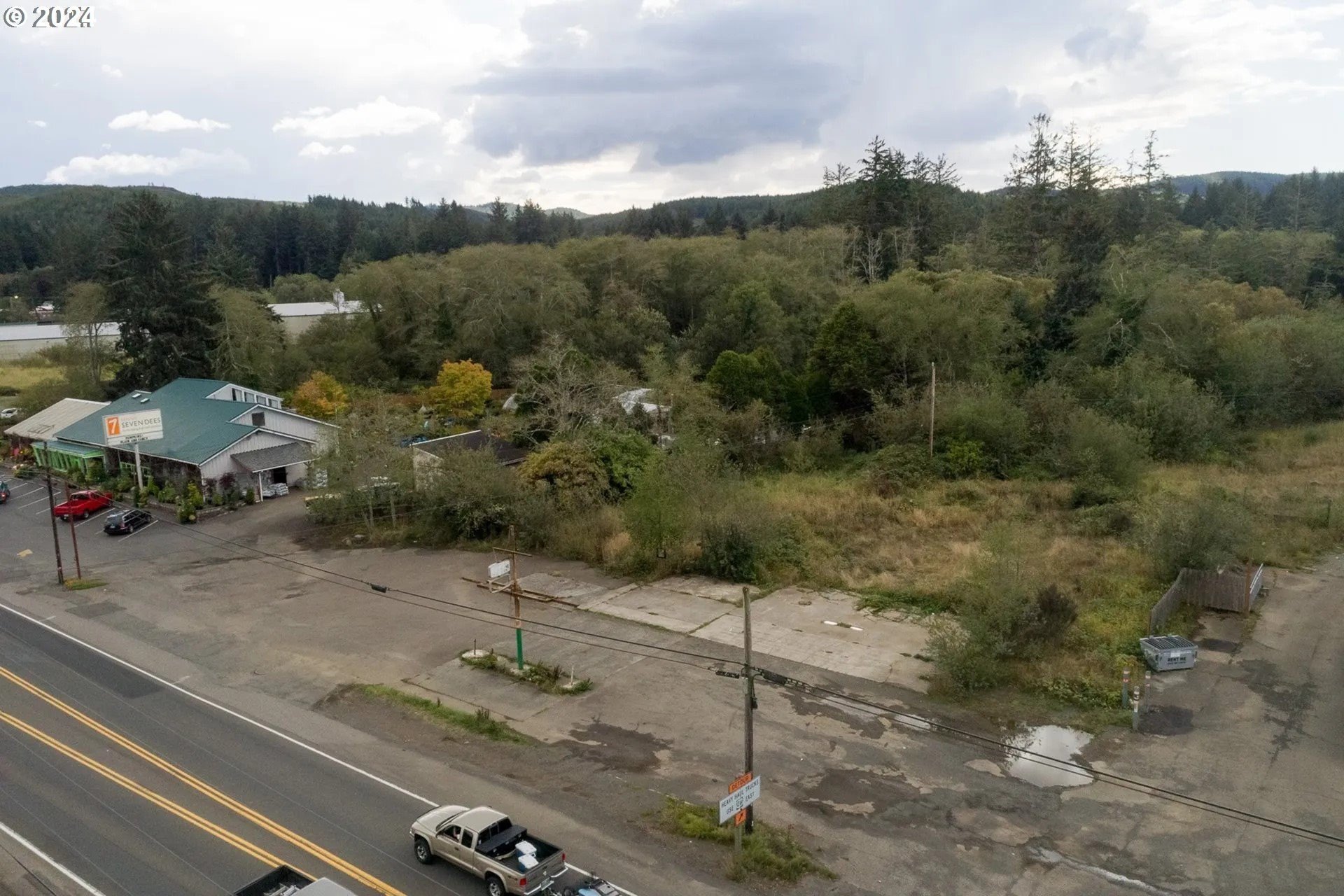 Prime Seaside Commercial Land