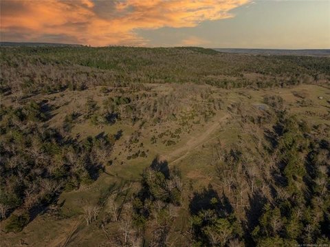 Oklahoma Ranch with Highway Access