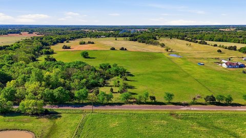 10.5 Acres in Whitesboro ISD