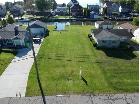 Land, Harrison Township, MI