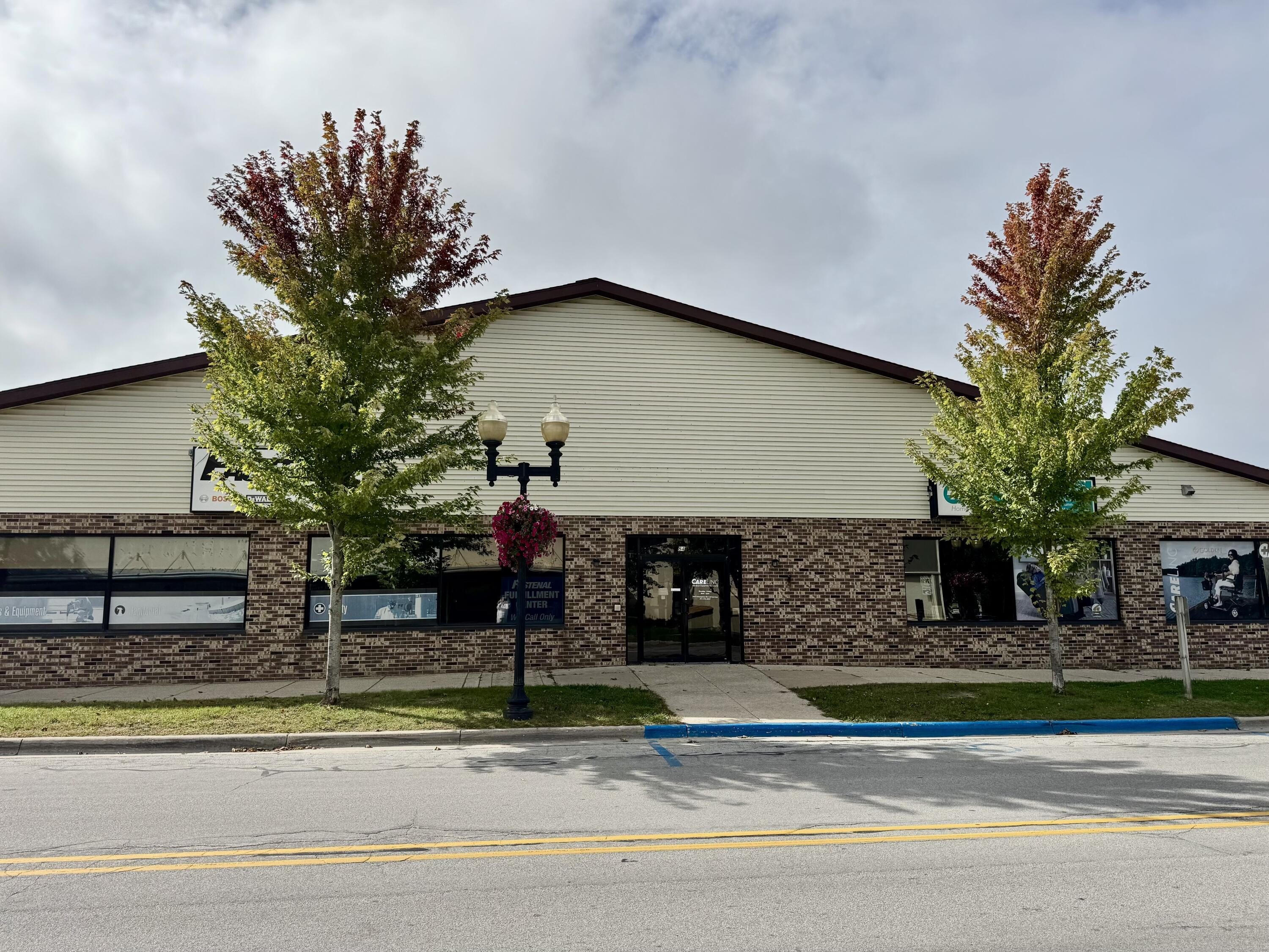 Manistee Commercial Building For Sale