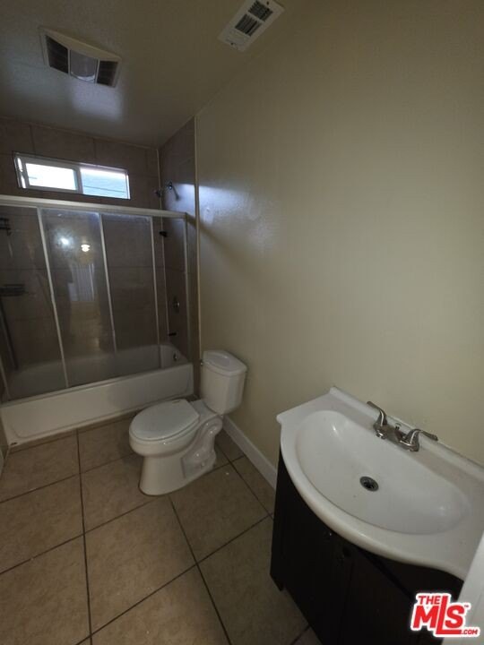Picture 47